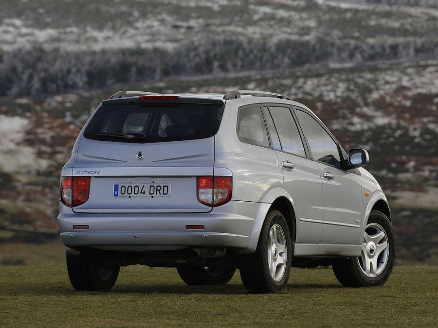  SsangYong Kyron 2005 года  (фото 6 из 16)
